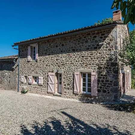 Puycelsi Sleeps 8 Pool Wifi *